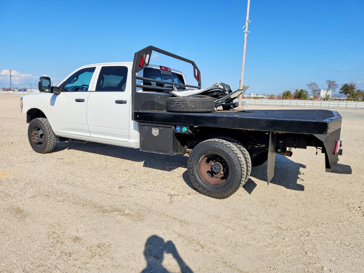 2023 Dodge RAM 3500 Flatbed Truck