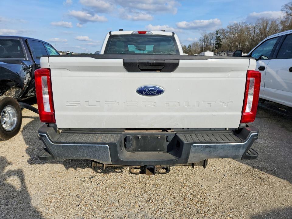 2025 Ford F350 Super Duty