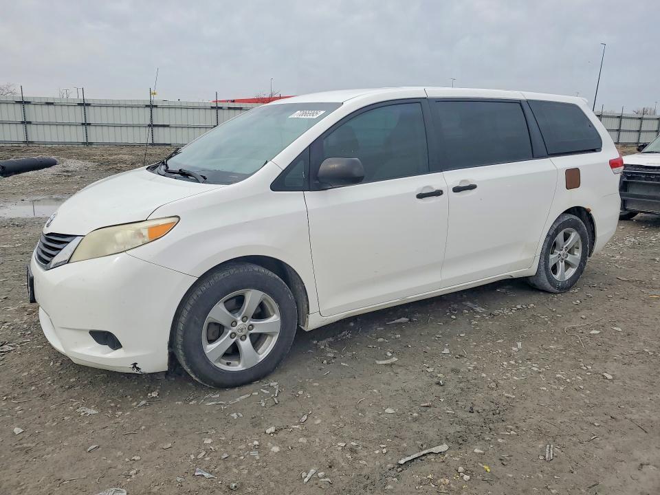 2011 Toyota Sienna Base