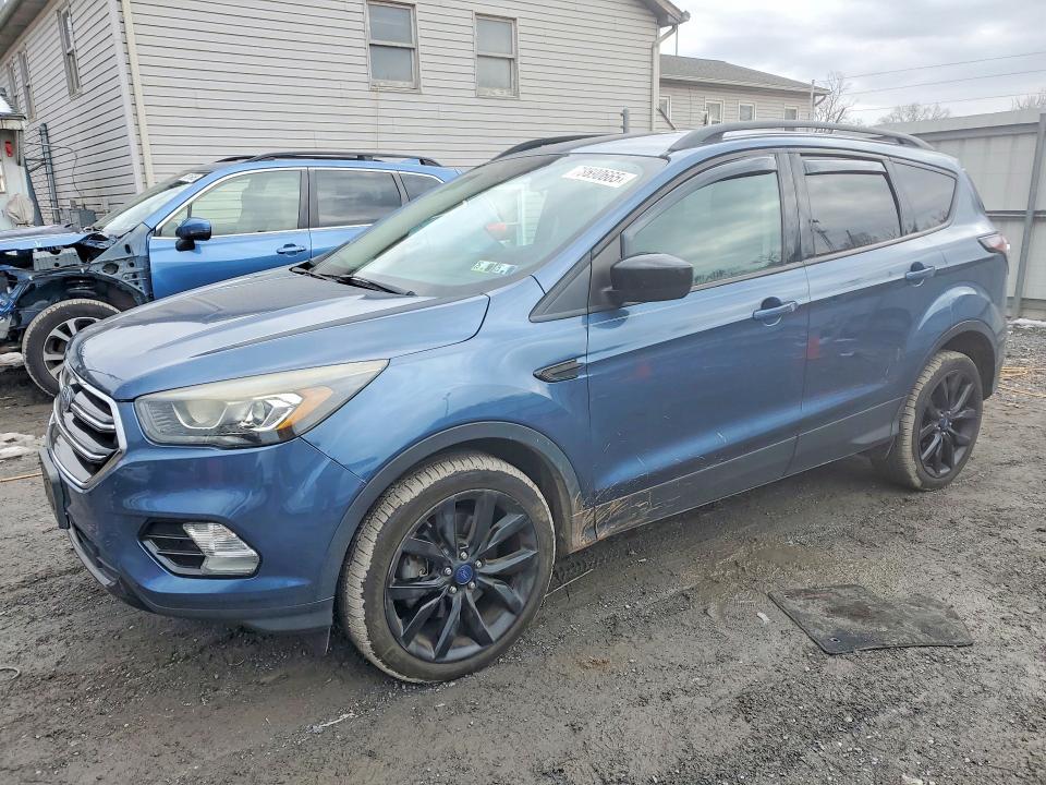 2018 Ford Escape se