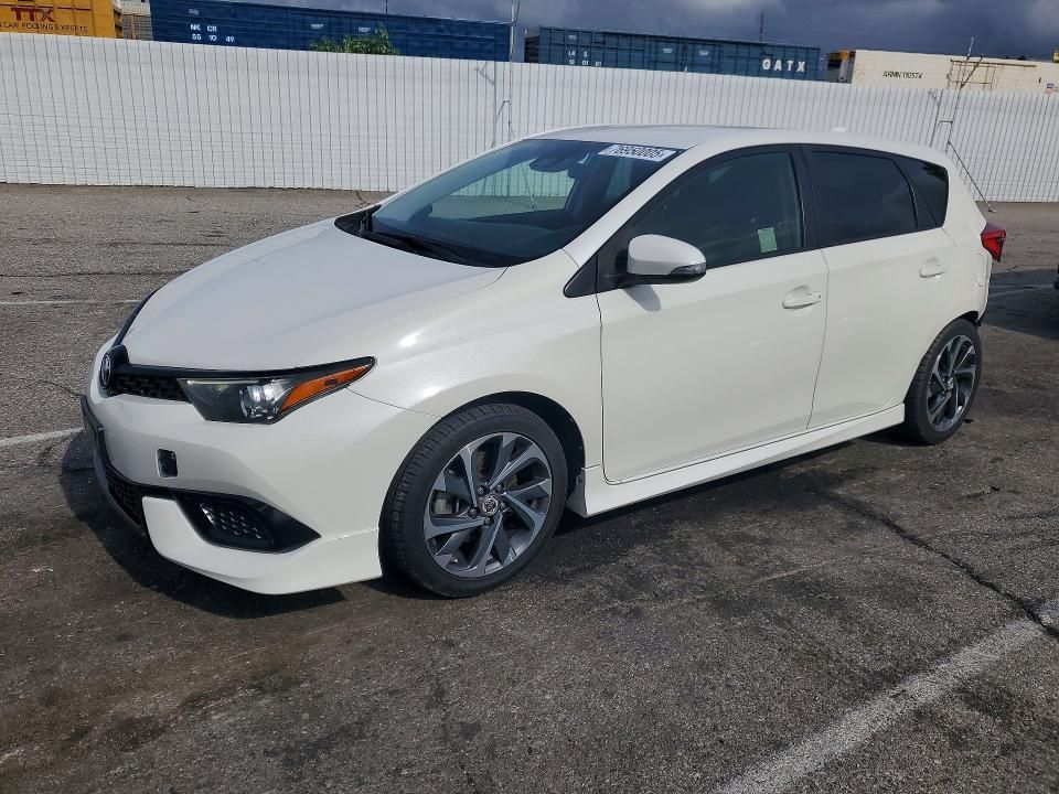 2017 Toyota Corolla im