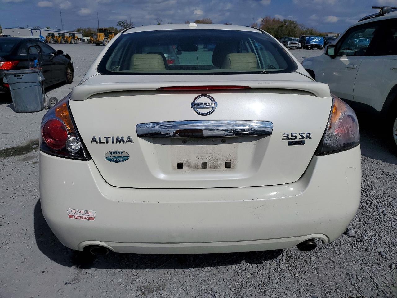 2012 Nissan Altima sr