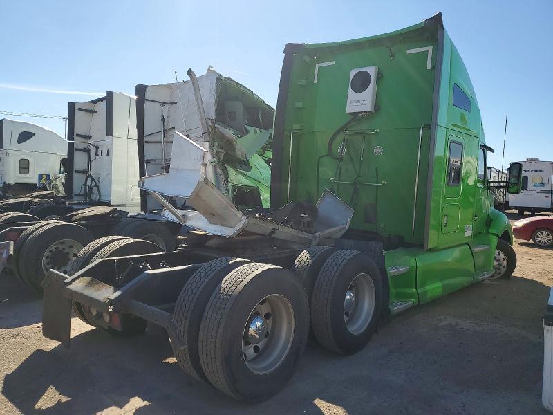 2018 Kenworth T680 Semi Truck