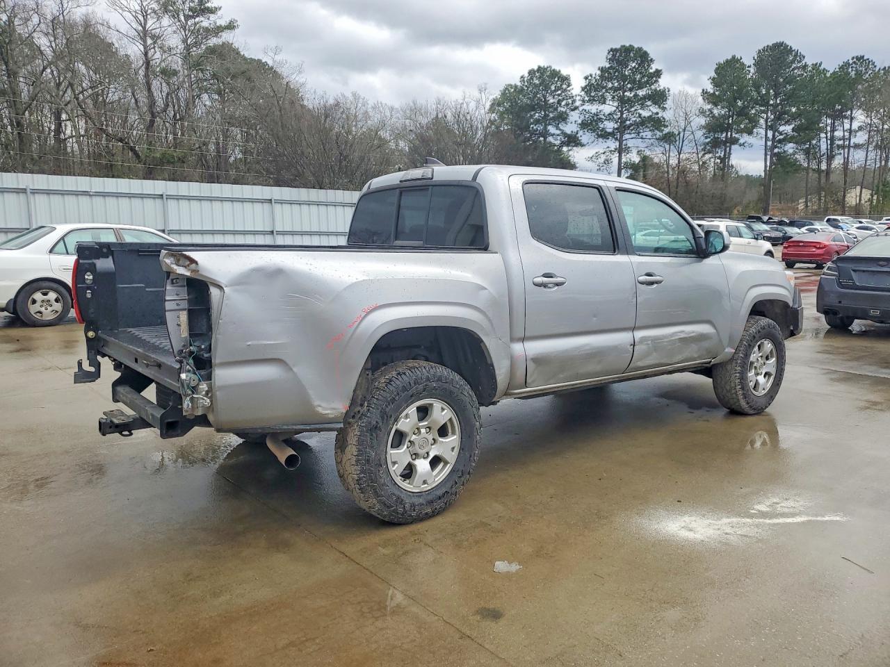 2019 Toyota Tacoma SR