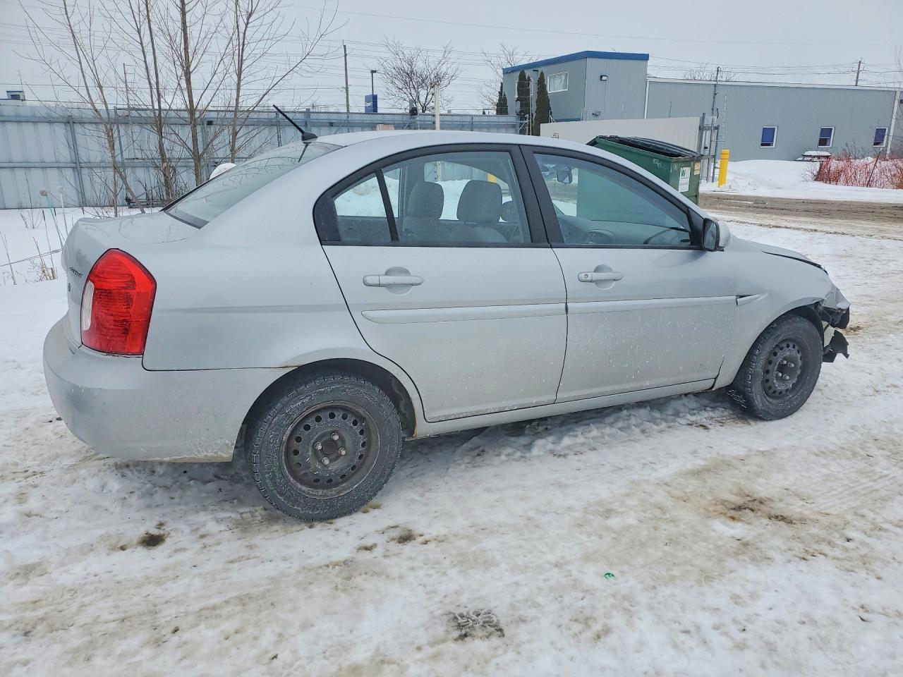 2010 Hyundai Accent gls