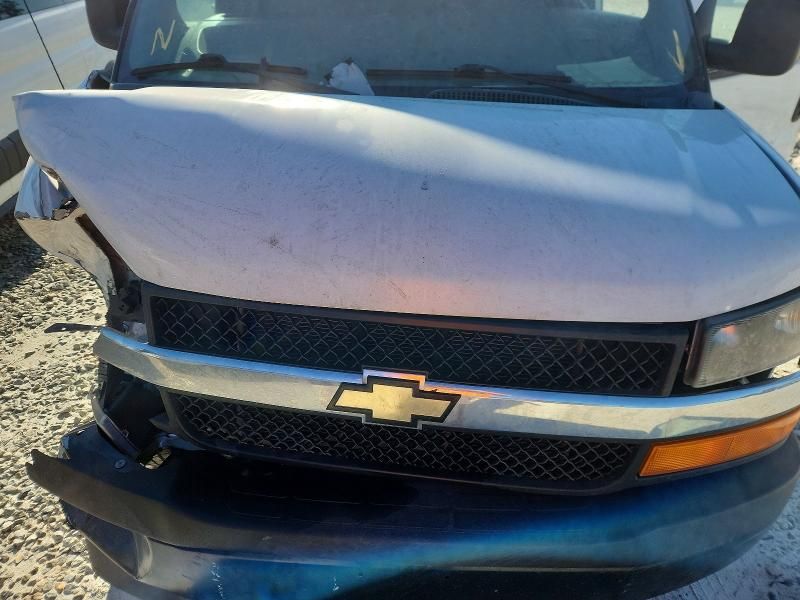 2020 Chevrolet Express 2500 Cargo Utility / Service Van