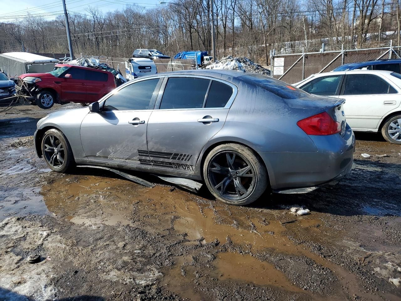 2011 Infiniti G25 Base