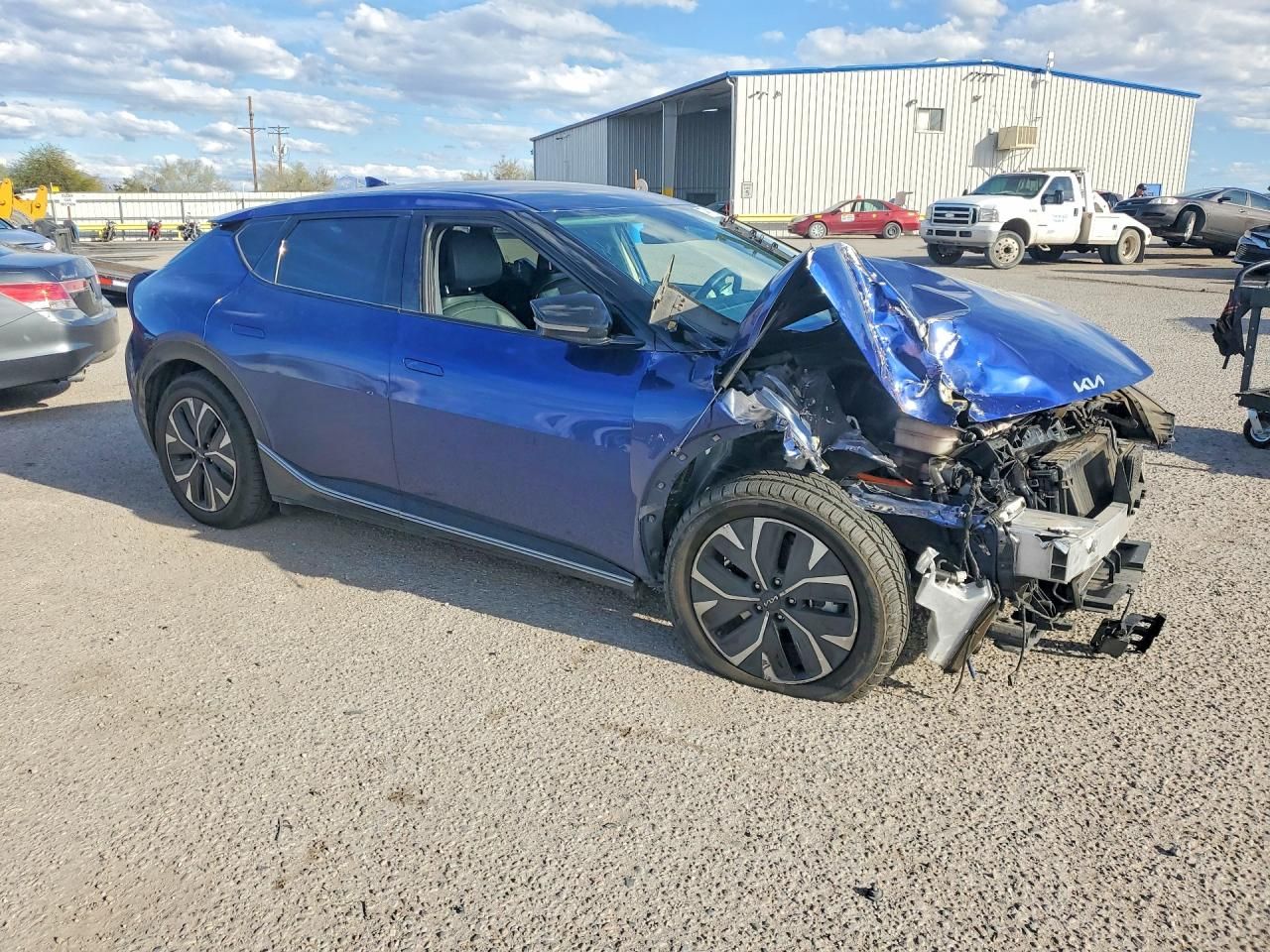 2023 KIA EV6 Light