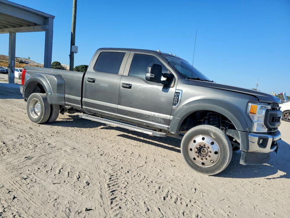 2022 Ford F450