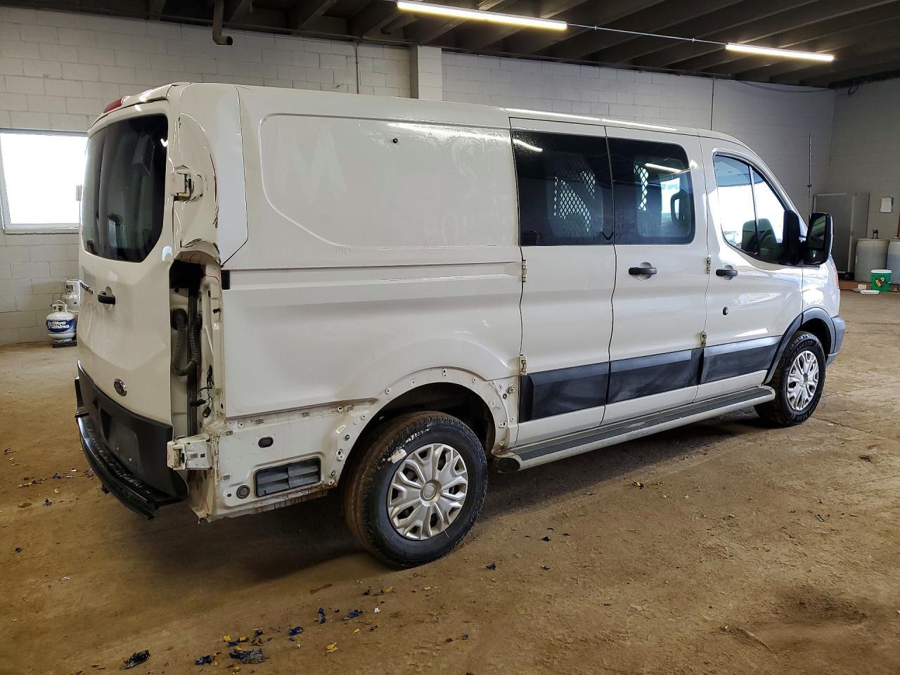 2019 Ford Transit T-250