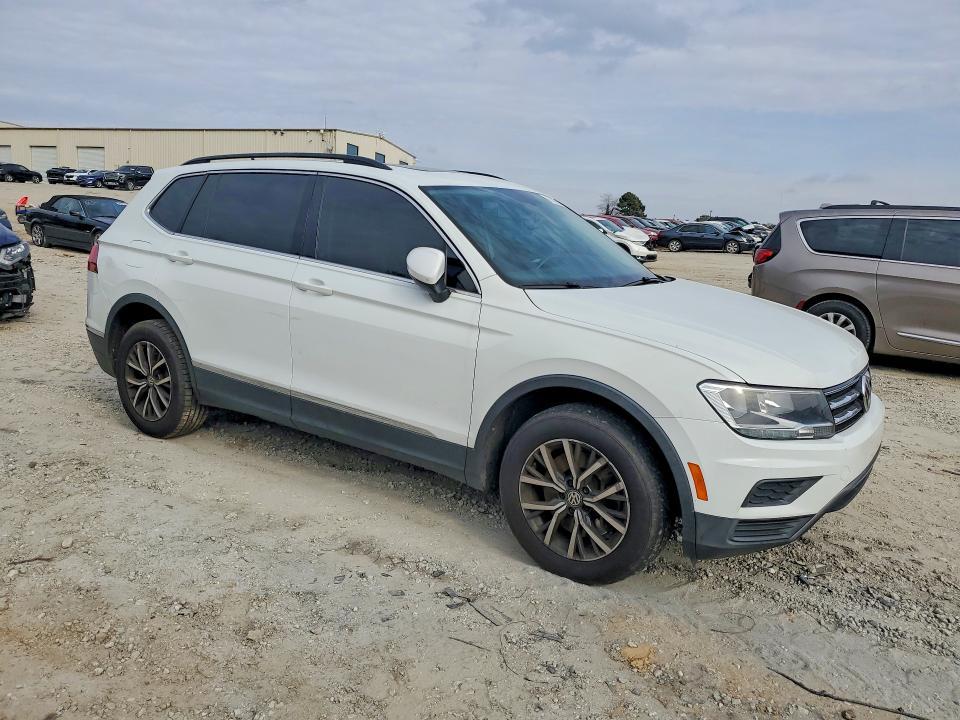 2018 Volkswagen Tiguan se