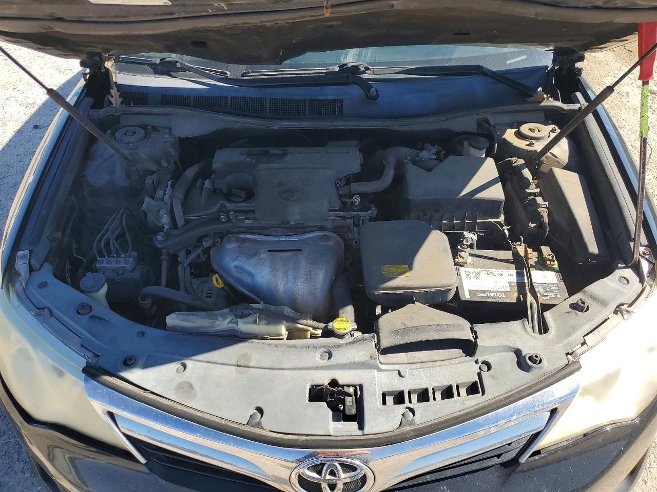2012 Toyota Camry le