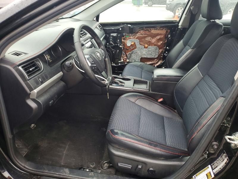 2015 Toyota Camry le