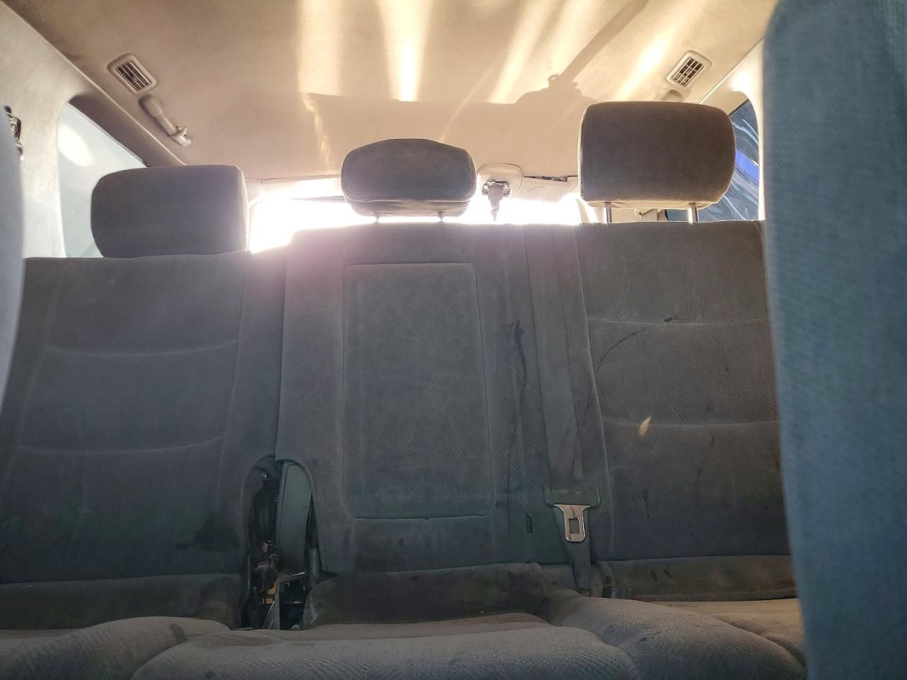2003 Toyota Sequoia SR5
