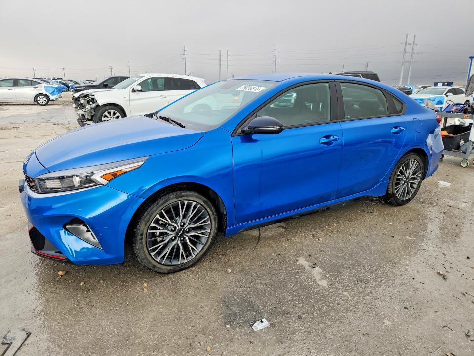 2023 KIA Forte Gt-line