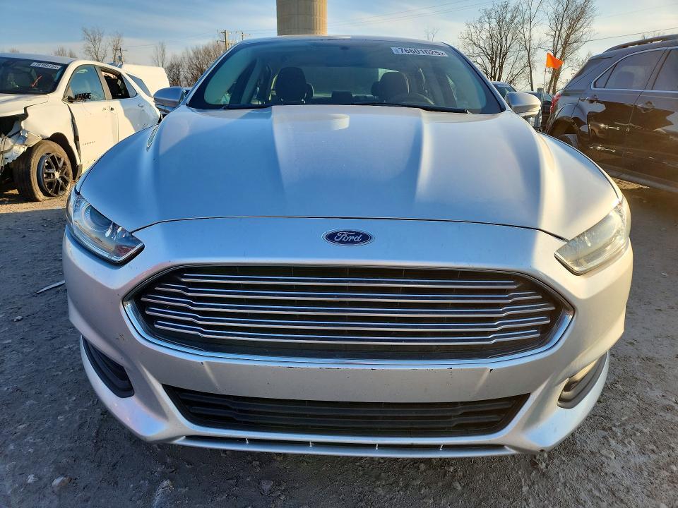 2014 Ford Fusion se Hybrid