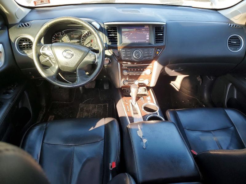 2015 Nissan Pathfinder sl