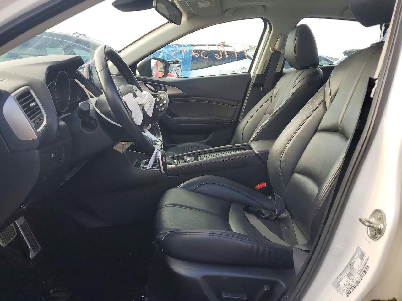 2018 Mazda 3 Touring