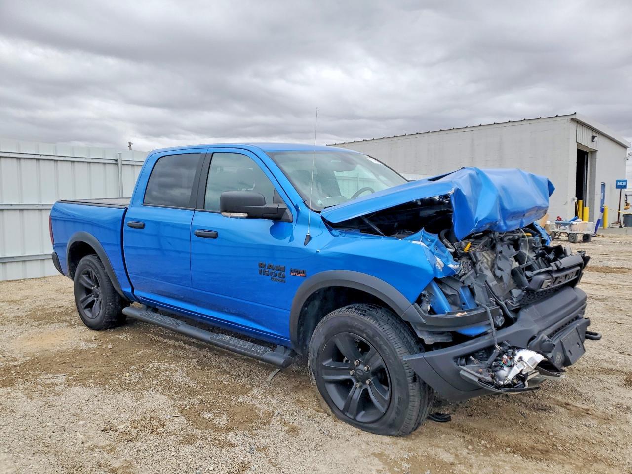 2022 Dodge Ram 1500 Classic slt