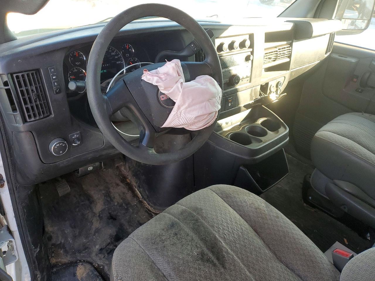 2017 GMC Savana 2500 Cargo Utility / Service Van
