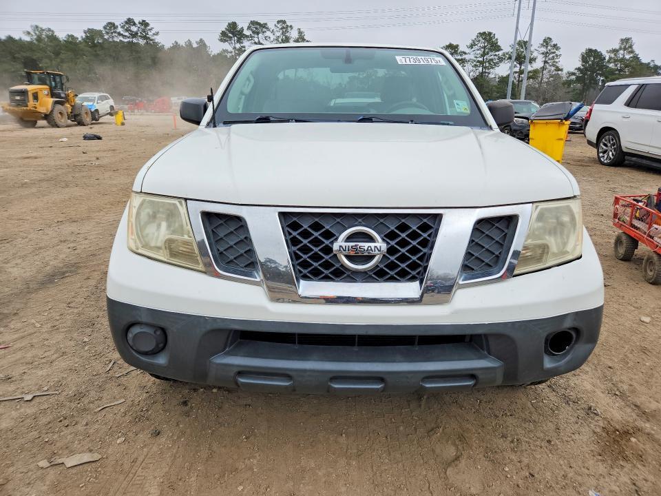 2013 Nissan Frontier s