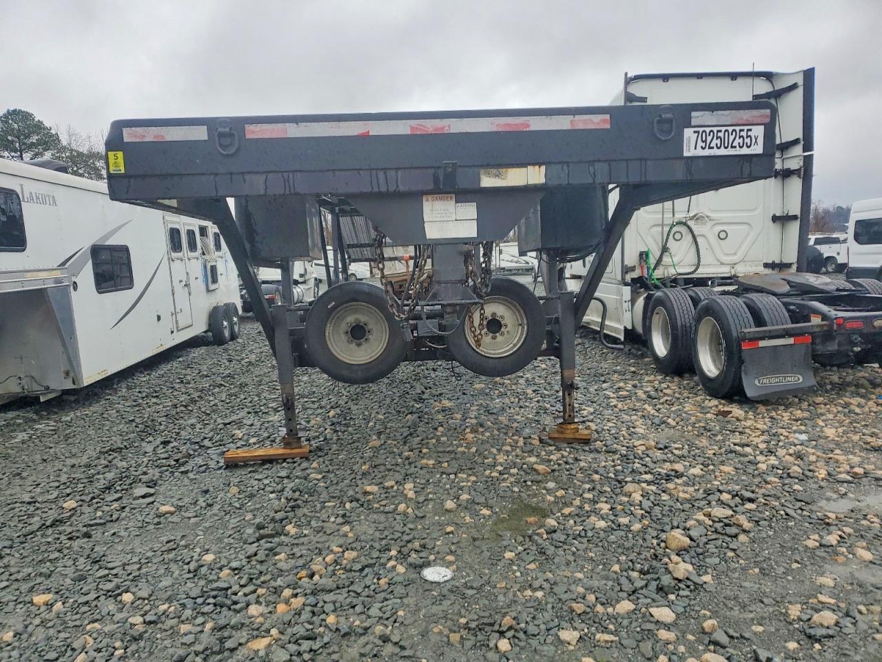 2016 Kaufman 5CARHAULER-Car Carrier