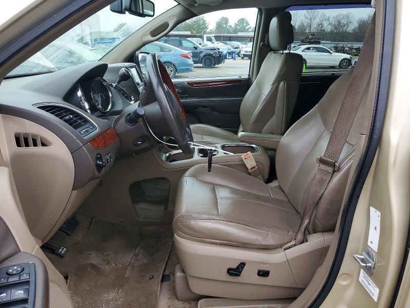 2012 Chrysler Town & Country Limited