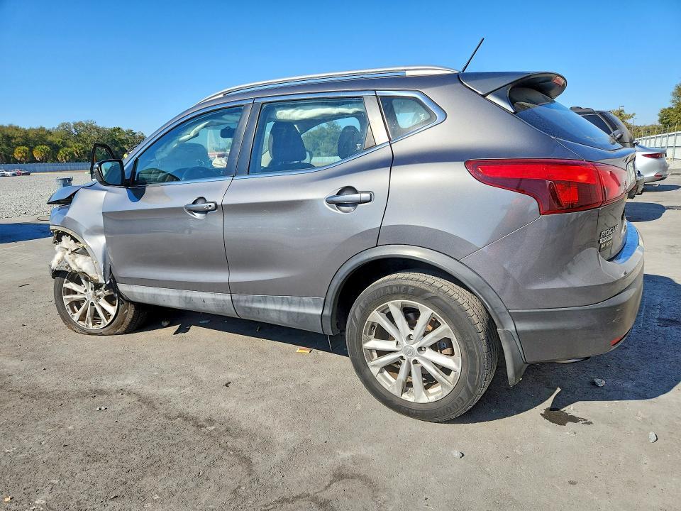 2017 Nissan Rogue Sport s