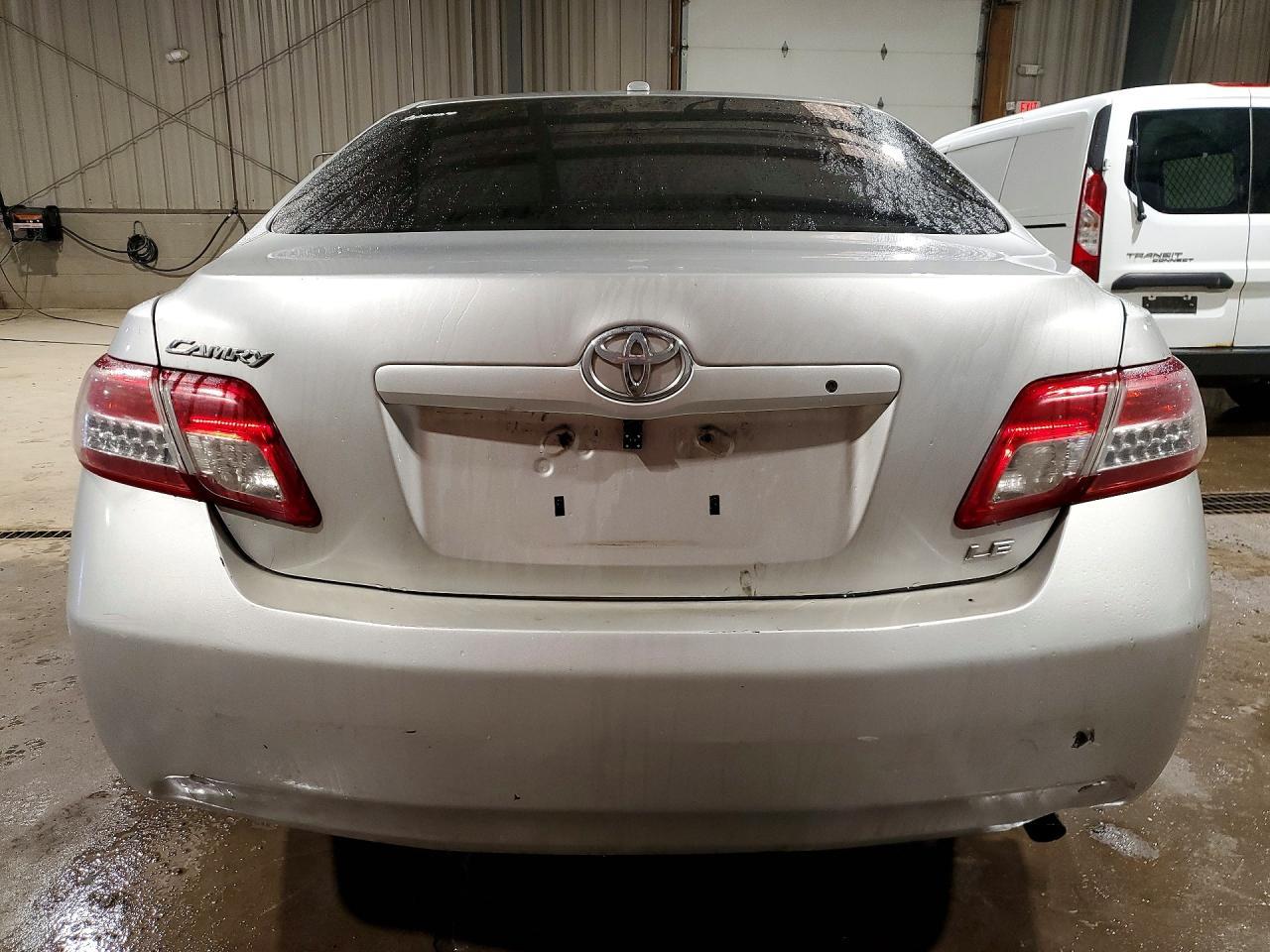 2010 Toyota Camry le