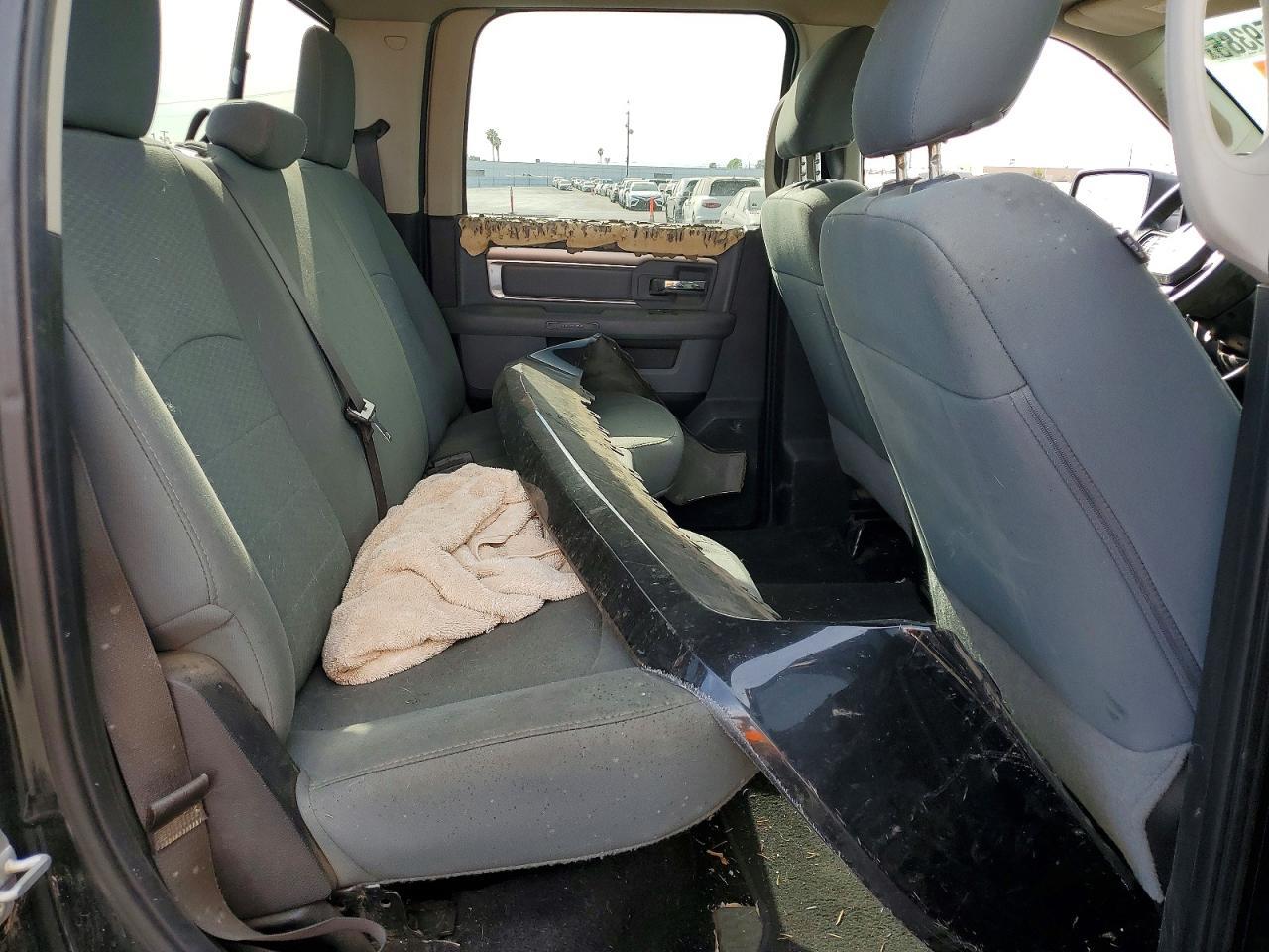 2019 Dodge Ram 1500 Classic slt