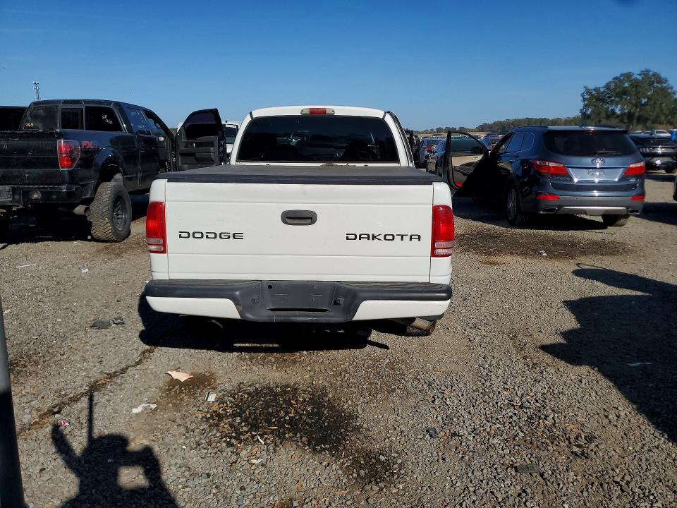 2004 Dodge Dakota Quad Sport