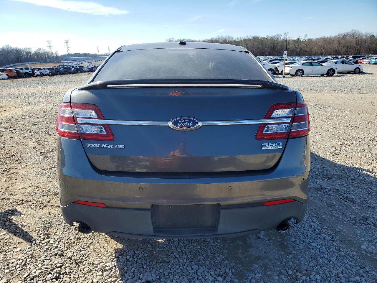 2015 Ford Taurus sho