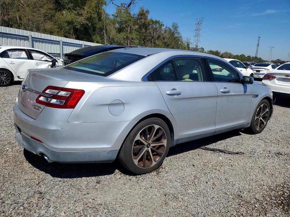 2015 Ford Taurus Limited