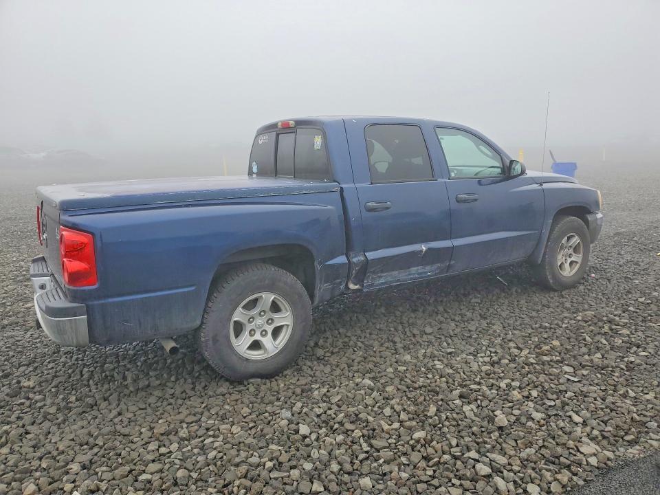 2005 Dodge Dakota Quad slt