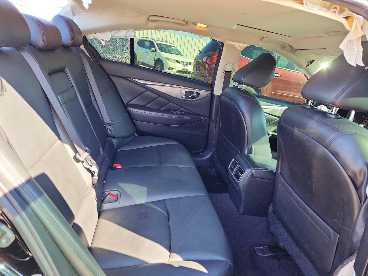 2017 Infinity Q50