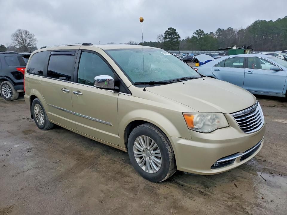 2012 Chrysler Town & Country Limited