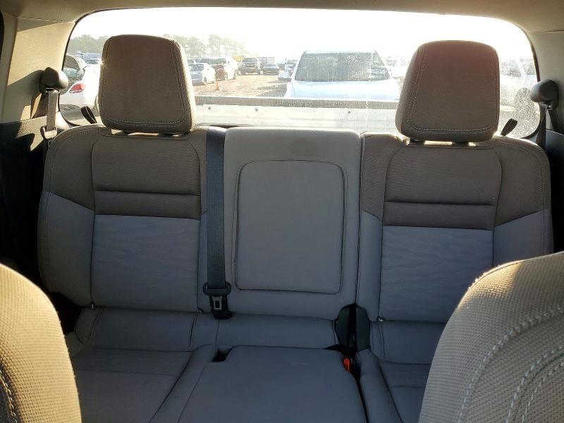 2023 Nissan Frontier s