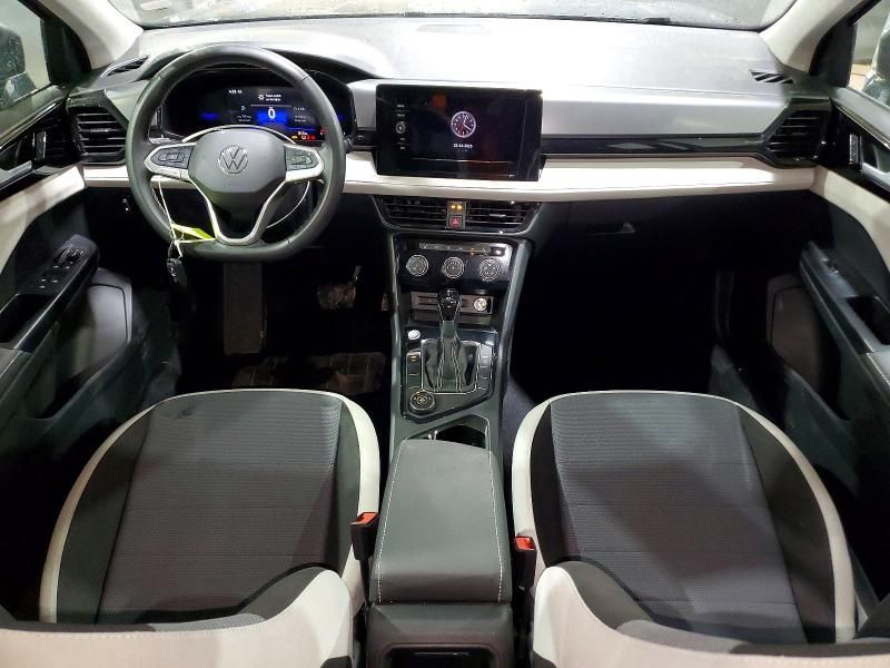 2025 Volkswagen Taos s