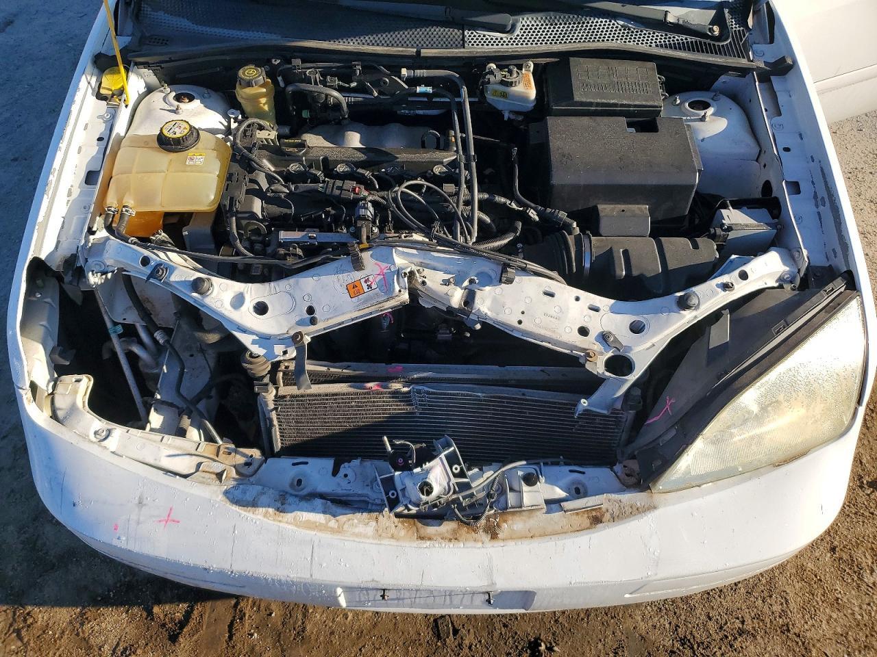 2005 Ford Focus ZX4