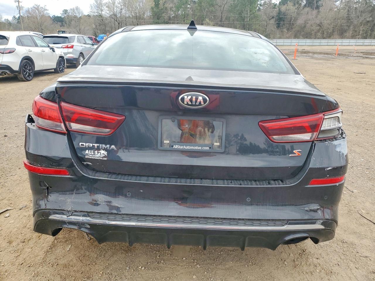2019 KIA Optima s