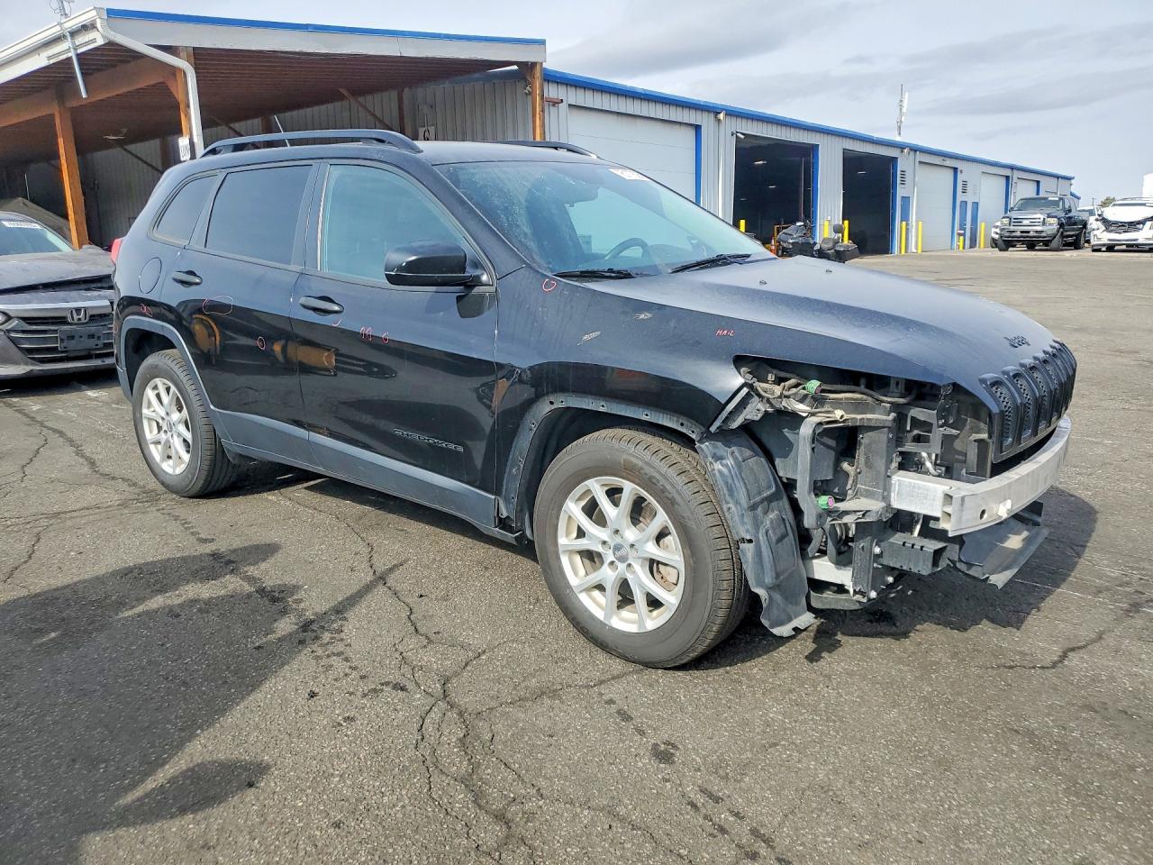 2017 Jeep Cherokee Sport
