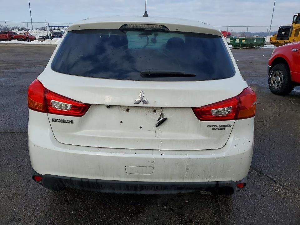 2014 Mitsubishi Outlander Sport es