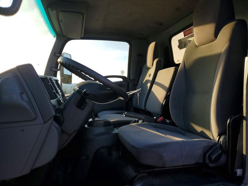 2017 Chevrolet 4500HD BOX Truck
