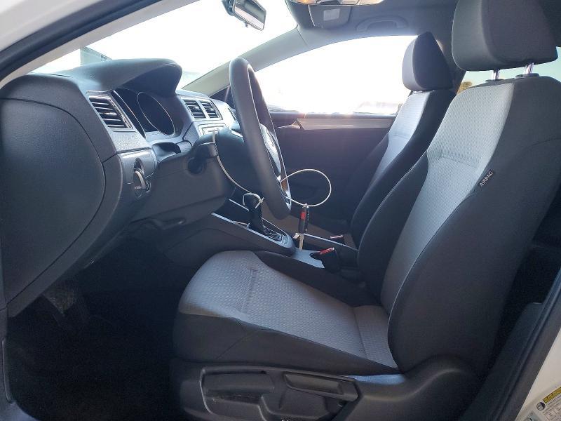 2018 Volkswagen Jetta s