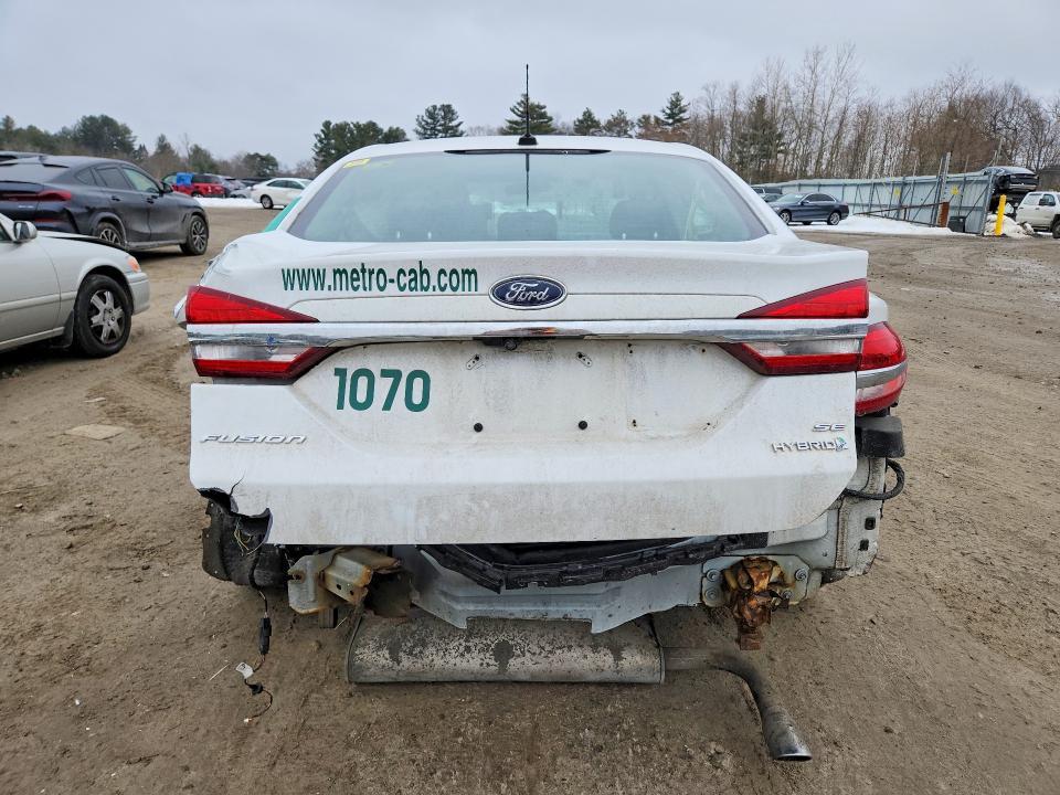 2017 Ford Fusion se Hybrid