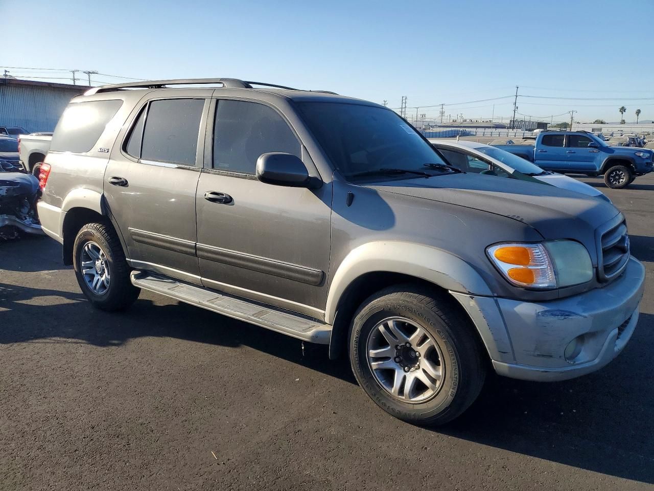 2003 Toyota Sequoia SR5