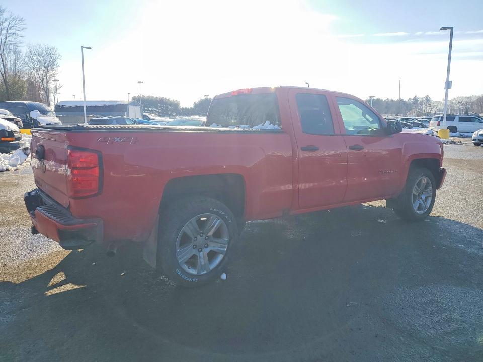 2018 Chevrolet Silverado K1500 Custom