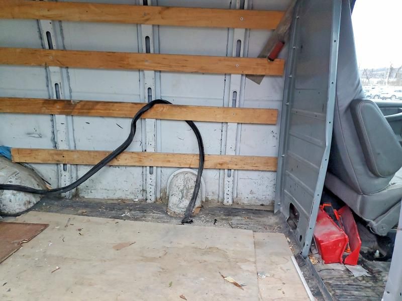 2015 GMC Savana G2500