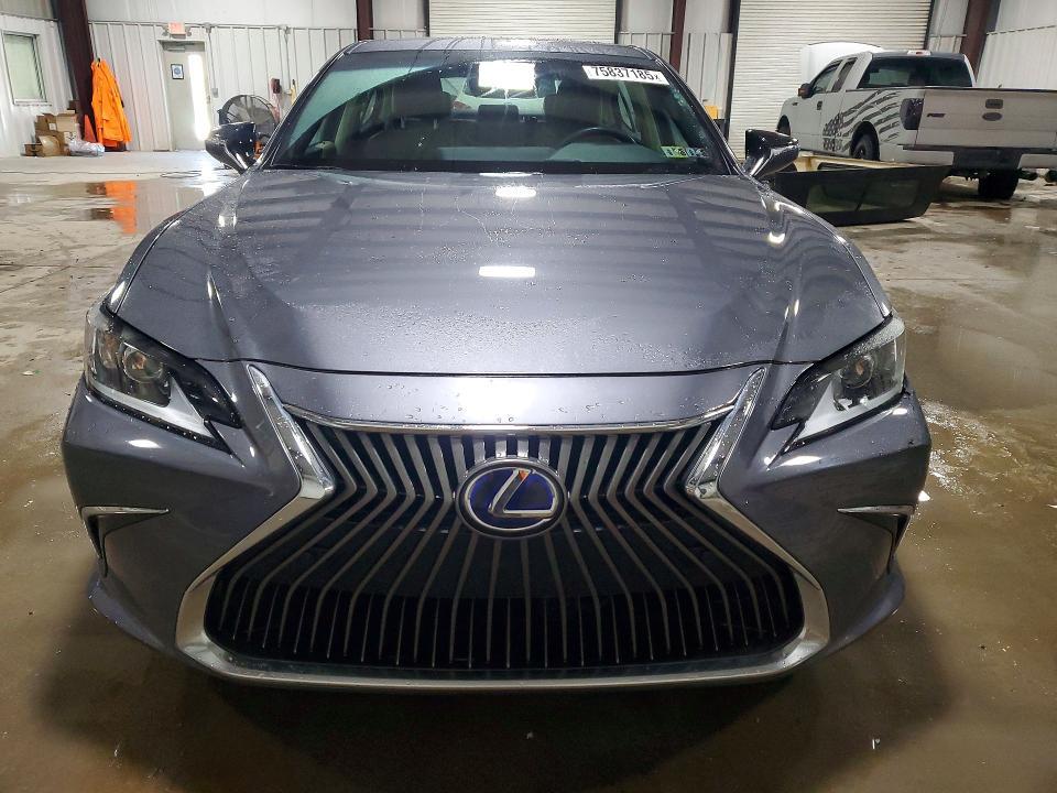 2021 Lexus Es 300h Luxury