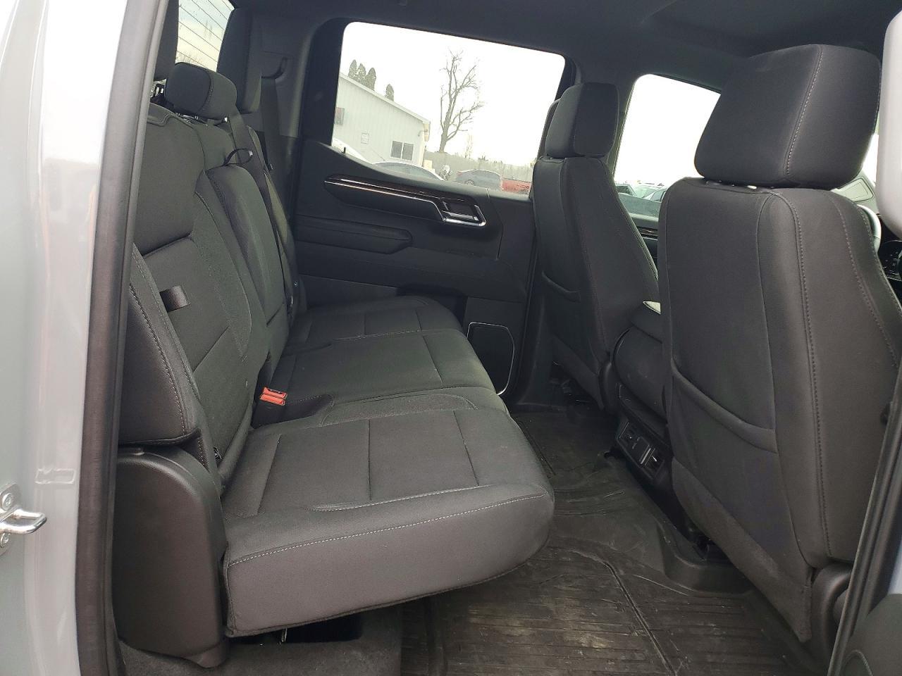 2024 GMC Sierra K1500 Elevation